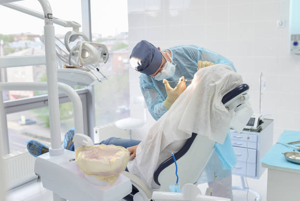 Best Emergency Dental Extractions in Dellwood, MO
